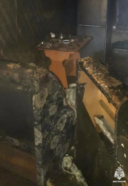 На пожаре в Улан-Удэ спасли мужчину