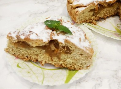 Рецепт восхитительного песочного пирога с яблоками