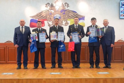 Герои закона: защитники республики и примеры служения