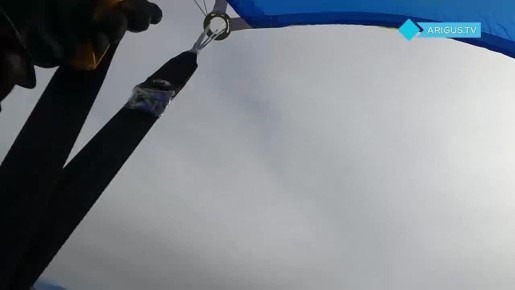 «Поймать голову»: как в Бурятии парашютисты готовятся к пожароопасному сезону