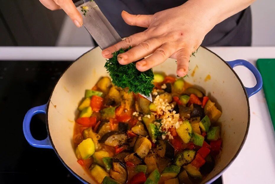 Вкусное овощное рагу для весеннего стола