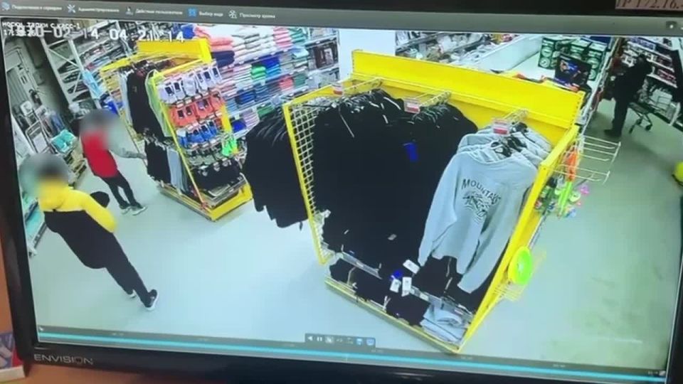 В УланУдэ полицейские раскрыли кражу товаров из магазина