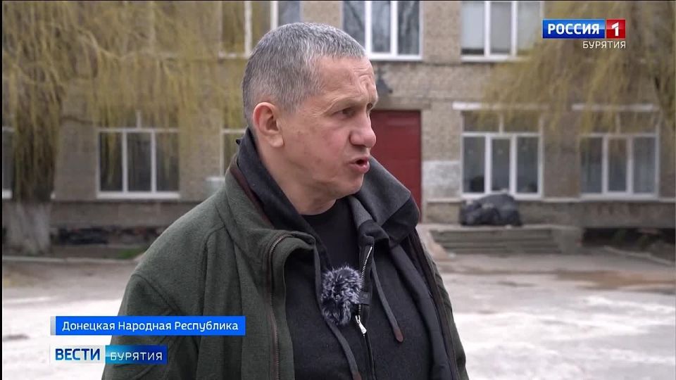 Полномочный представитель Президента РФ в ДФО Юрий Трутнев проверил, как ведутся работы по восстановлению социальной инфраструктуры