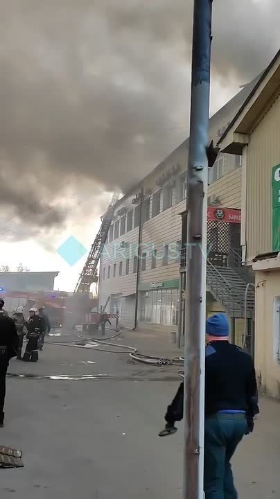 Пожарные объявили второй ранг опасности