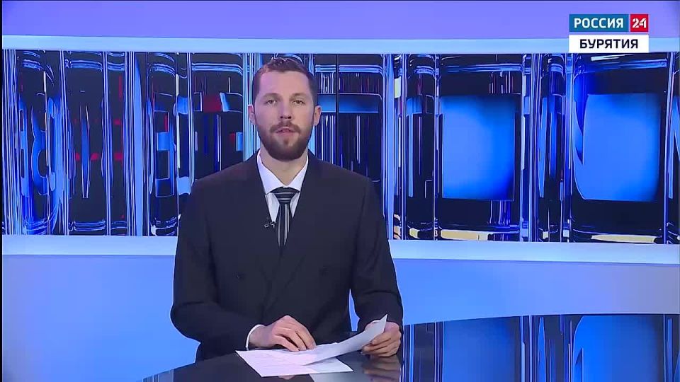 В Улан-Удэ улицы и здания госучреждений загорелись синим светом