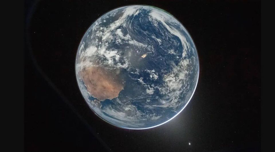 NASA представила первый за полвека снимок планеты из глубокого космоса