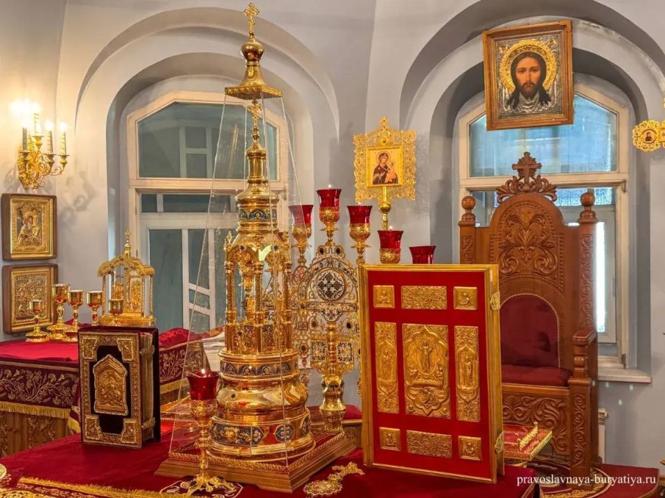 Встречаем пасху вместе. В честь Светлого Христова Воскресения в ночь с 11 на 12 апреля для верующих состоится прямая трансляция праздничного богослужения из Спасо-Преображенского мужского монастыря