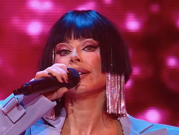 Жители Иркутска ни в какую не хотят пускать Ани Лорак