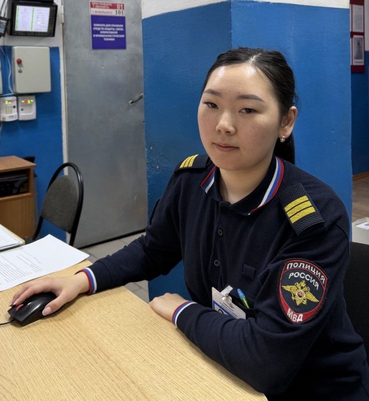 Доброго утра и хорошего дня желает помощник оперативного дежурного дежурной части ОМВД России по Джидинскому району Надежда Цыденова