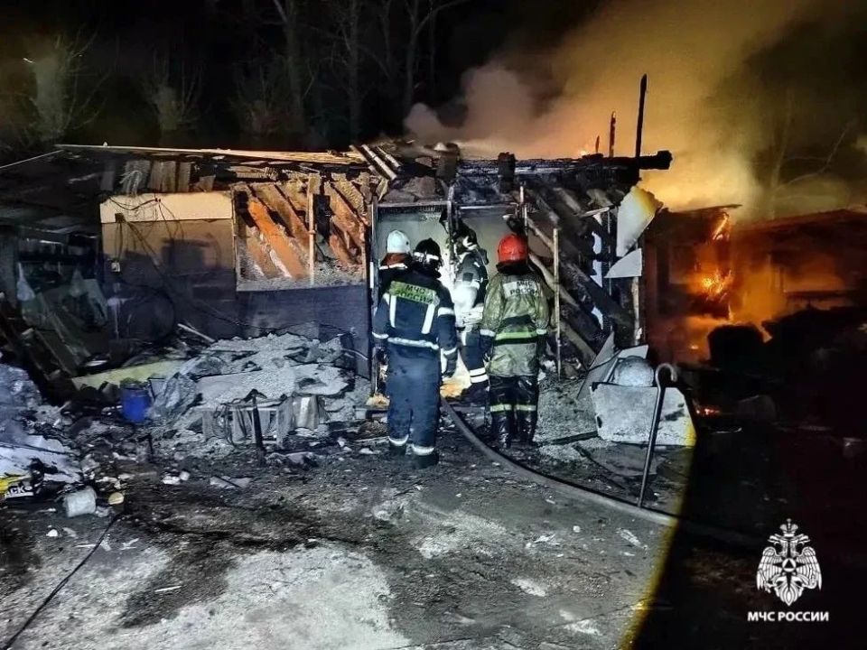 Улан-удэнец получил ожоги, спасая имущество от огня