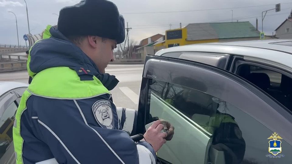 Сотрудники Госавтоинспекции проводят рейды с применением специальных технических средств измерения