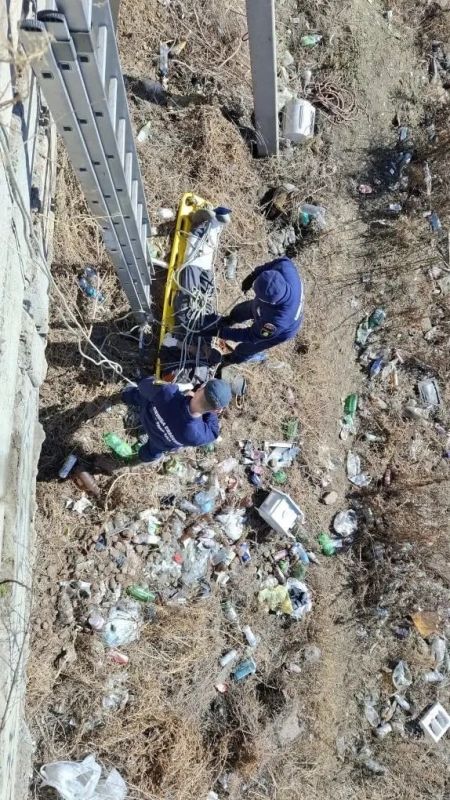 Пьяный мужчина сломал позвоночник после падения с высоты в Улан-Удэ