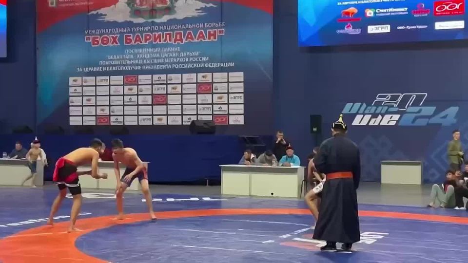 Бурятия принимает международный турнир по бурятской борьбе