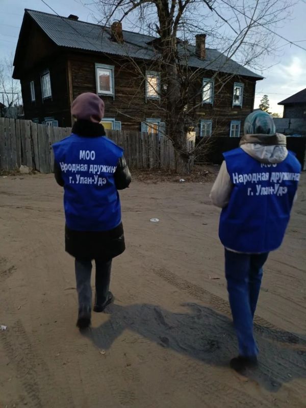 Член Общественного совета при МВД по Республике Бурятия совместно с участковым уполномоченным полиции провёл профилактическое мероприятие в микрорайоне