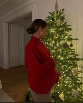 Как накрыть новогодний стол для будущей мамы: главные советы и рекомендации