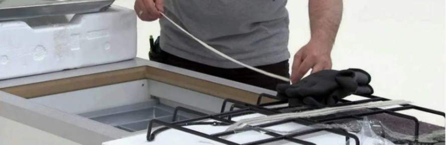 Как правильно установить варочную панель: советы по креплению к столешнице