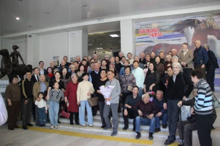 В Улан-Удэ открылась ретроспективная выставка заслуженного архитектора РБ Джейрана Уланова