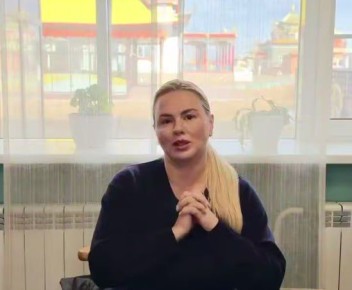 «Прекрасные люди»: Анна Семенович прилетела в Бурятию