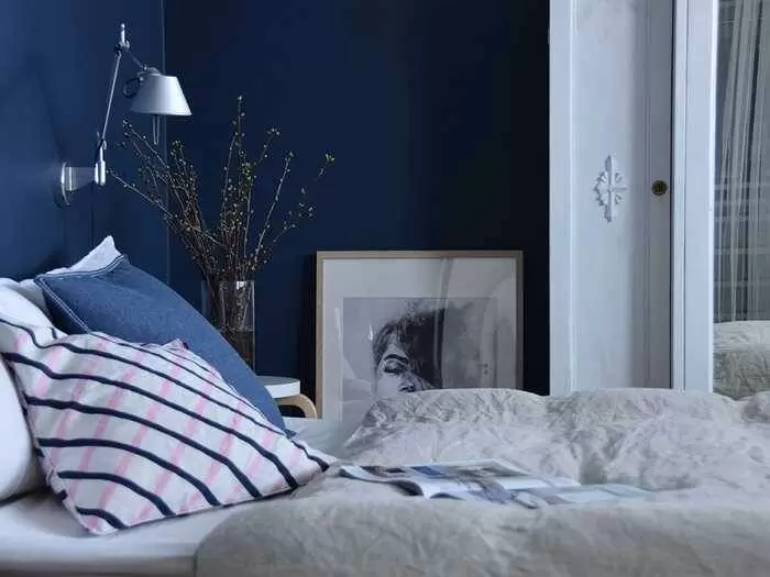 Что стоит обновить в спальне: 4 важные детали для комфортного сна