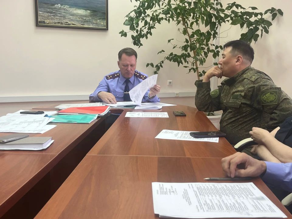 В следственном управлении состоялось заседание комиссии по отбору абитуриентов для направления в ведомственные учебные заведения высшего образования В следственном управлении состоялось заседание комиссии по отбору абитуриентов для направления в ведомственные учебные заведения высшего образования