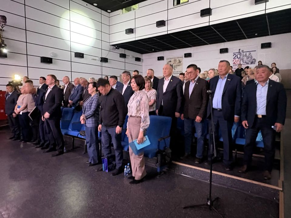 Как пояснил председатель профильного комитета Народного Хурала Петр Мордовской: «Ключевым моментом реформы является повышение качества жизнеобеспечения граждан в муниципальных образованиях, поэтому органам МСУ необходимо... Как пояснил председатель профильного комитета Народного Хурала Петр Мордовской: «Ключевым моментом реформы является повышение качества жизнеобеспечения граждан в муниципальных образованиях, поэтому органам МСУ необходимо...