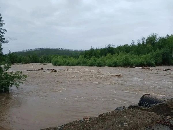 Повышенная готовность: На севере Бурятии началось наводнение Повышенная готовность: На севере Бурятии началось наводнение