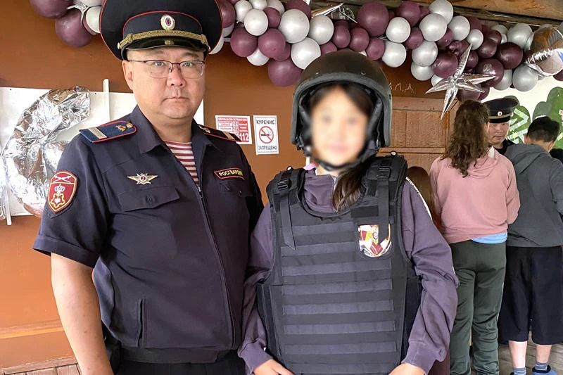 Акция «Каникулы с Росгвардией» продолжается в Бурятии Акция «Каникулы с Росгвардией» продолжается в Бурятии
