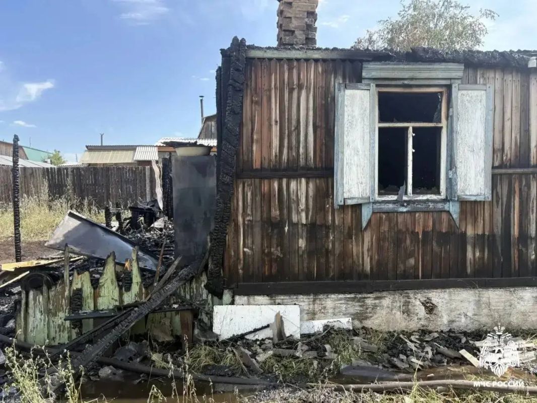 В пригороде Улан-Удэ произошёл поджог дачного дома