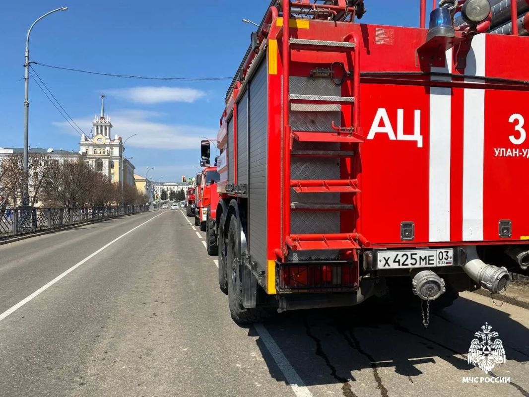В Бурятии за сутки:. . Пожарные подразделения реагировали на 1 возгорание