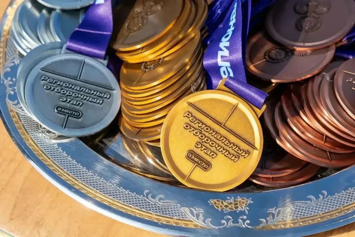 «Алекс Групп» стала победителем регионального этапа Чемпионата России по мини-футболу «Алекс Групп» стала победителем регионального этапа Чемпионата России по мини-футболу