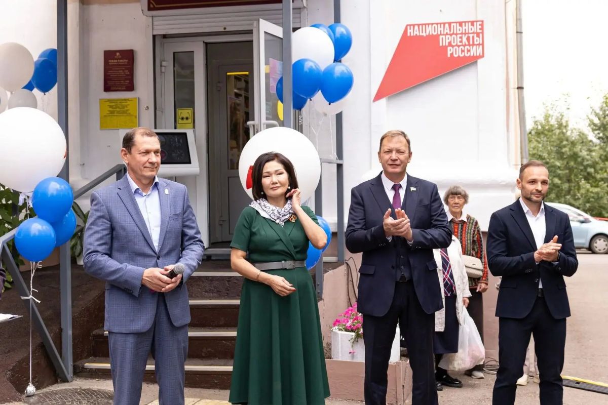В Улан-Удэ открылась пятая модельная библиотека В Улан-Удэ открылась пятая модельная библиотека