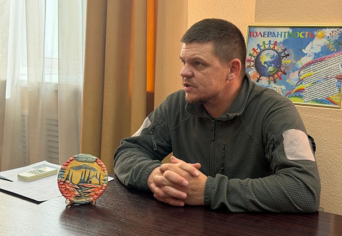 В Бурятии волонтеры и ветераны СВО будут помогать людям лучше знать свои права В Бурятии волонтеры и ветераны СВО будут помогать людям лучше знать свои права