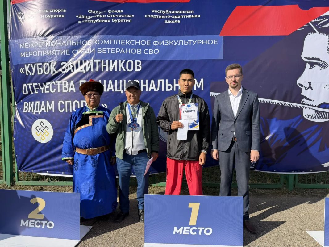 Октябрьский район стал победителем «Кубка защитников Отечества» Октябрьский район стал победителем «Кубка защитников Отечества»