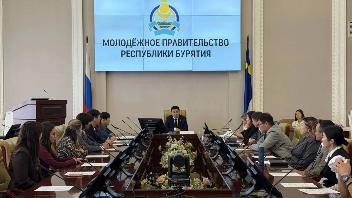 Объявлен новый состав Молодежного правительства Бурятии Объявлен новый состав Молодежного правительства Бурятии
