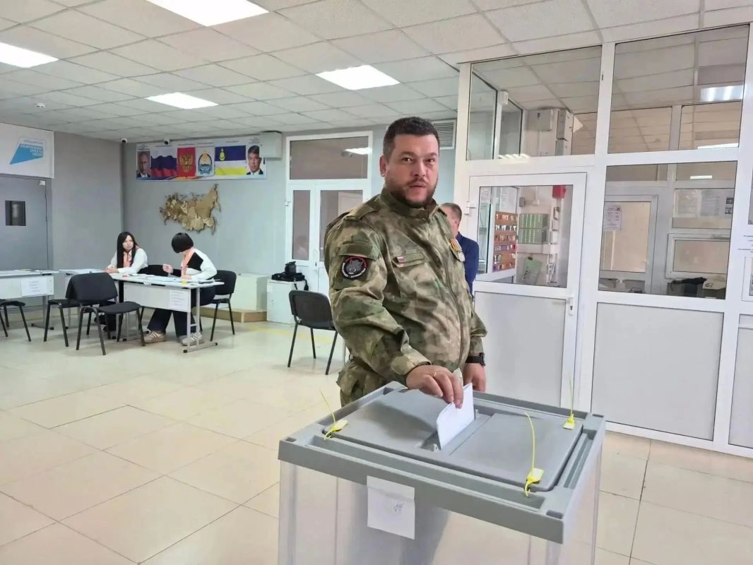 Герои СВО активно голосуют на выборах Герои СВО активно голосуют на выборах