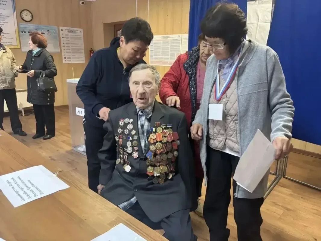В Бурятии 103-летний ветеран проголосовал на выборах в Госдуму