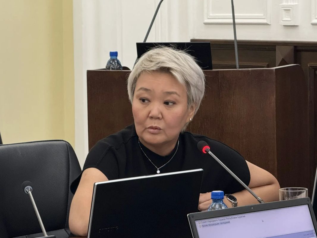 Отдельное внимание на заседании Совета депутаты уделили ходу реализации Закона Республики Бурятия «О физической культуре и спорте» Отдельное внимание на заседании Совета депутаты уделили ходу реализации Закона Республики Бурятия «О физической культуре и спорте»
