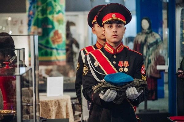 В музее Бурятии увековечили память Героя России