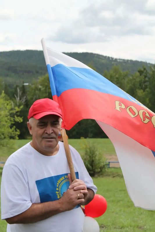 Игорь Шутенков: Уважаемые улан-удэнцы, сегодня мы отмечаем день почитания старшего поколения Игорь Шутенков: Уважаемые улан-удэнцы, сегодня мы отмечаем день почитания старшего поколения