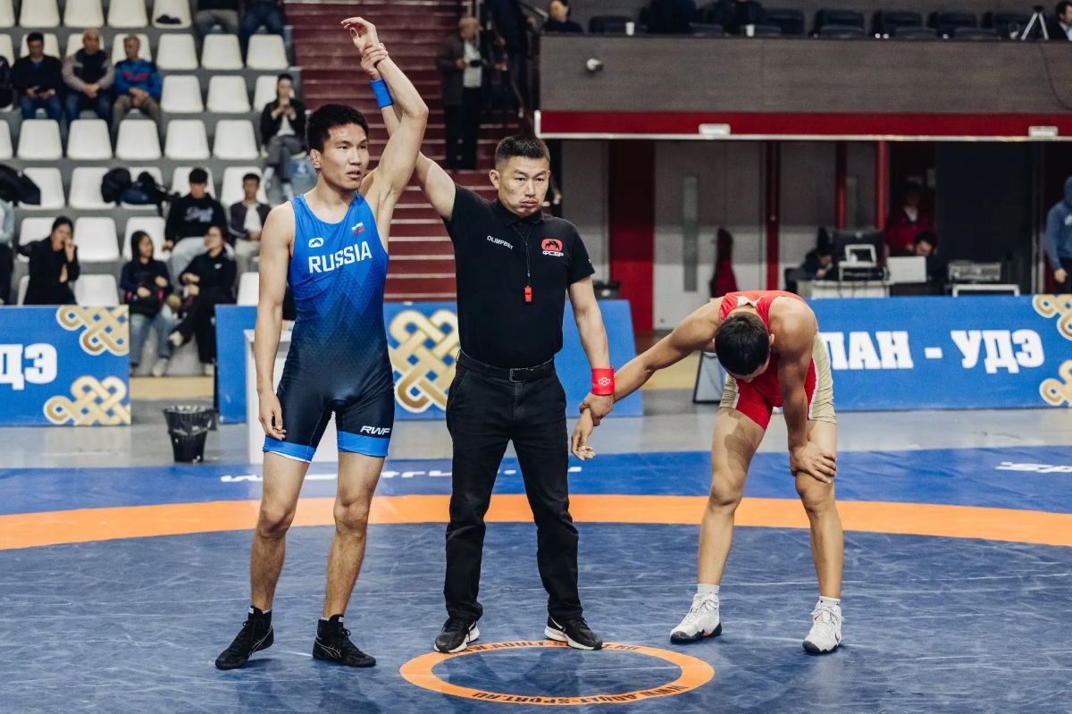 В Бурятии завершились всероссийские соревнования по вольной борьбе В Бурятии завершились всероссийские соревнования по вольной борьбе