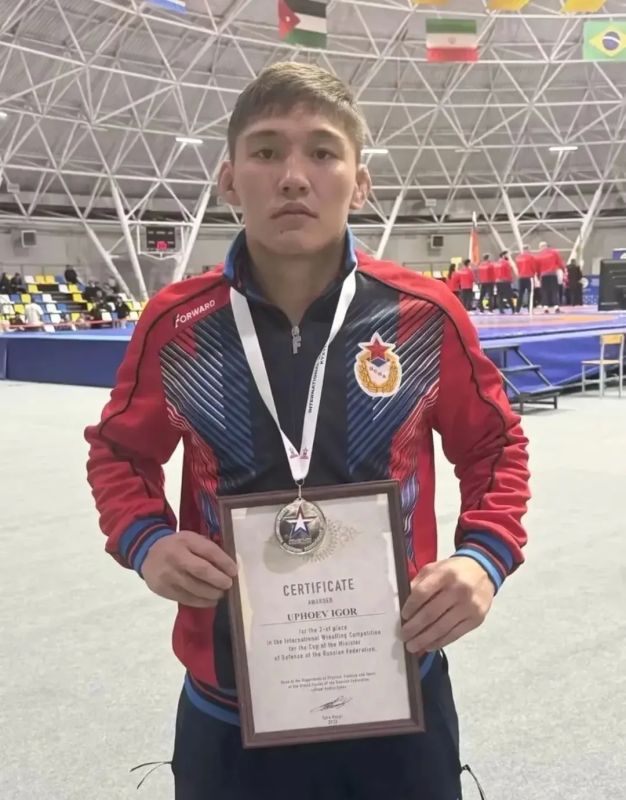 Игорь Упхоев завоевал серебро Кубка Минобороны России