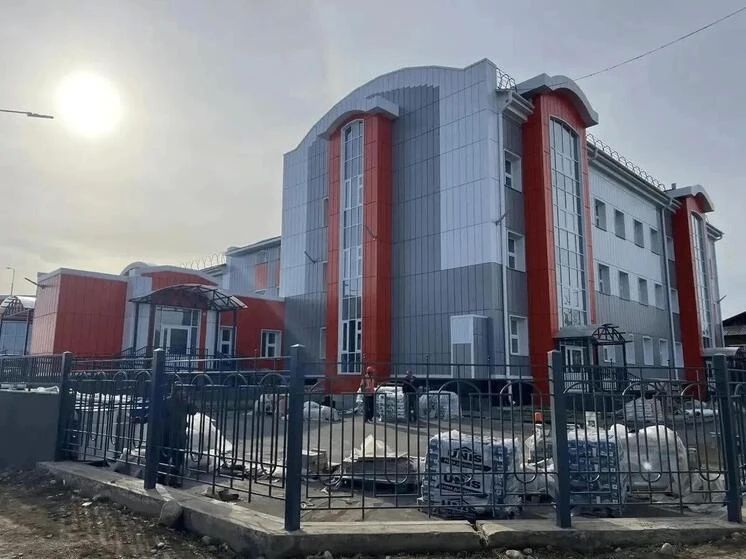 Строительство поликлиники в селе Курумкан вышло на финишную прямую