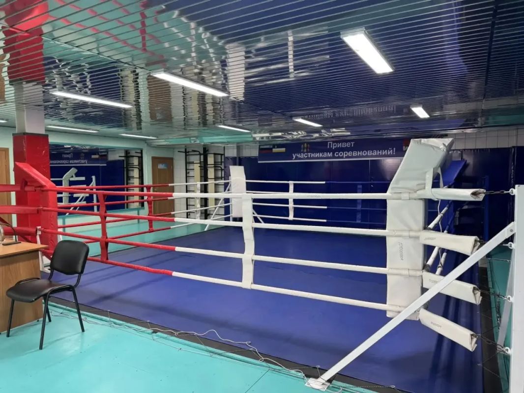 В Гусиноозёрске открыли зал бокса имени Нимы Бадмаева В Гусиноозёрске открыли зал бокса имени Нимы Бадмаева