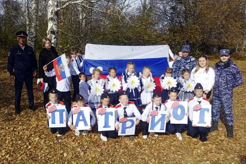 В Бурятии росгвардейцы приняли участие в военно-патриотическом слете памяти Героя Советского Союза Ефима Соломенникова В Бурятии росгвардейцы приняли участие в военно-патриотическом слете памяти Героя Советского Союза Ефима Соломенникова