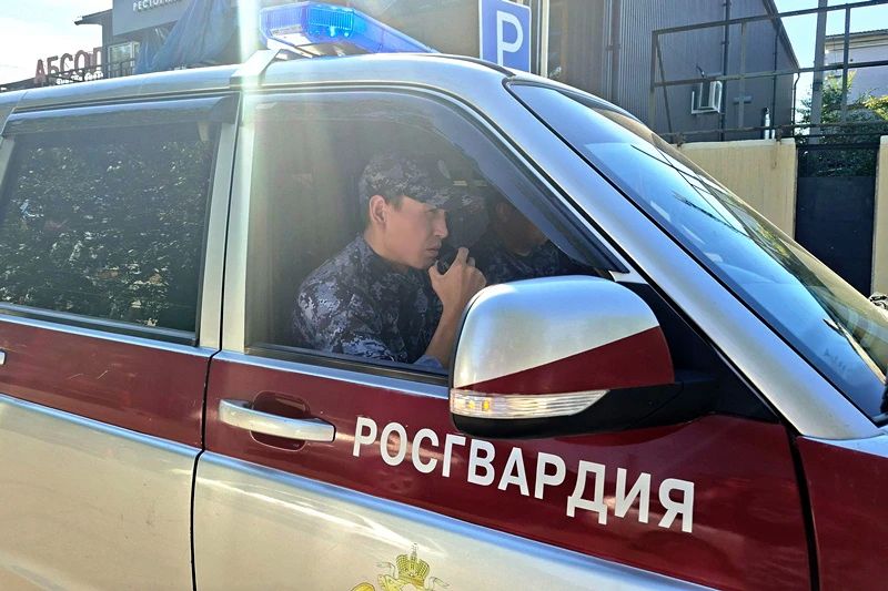 Итоги недели: раскрыто 10 преступлений и задержаны 188 правонарушителей