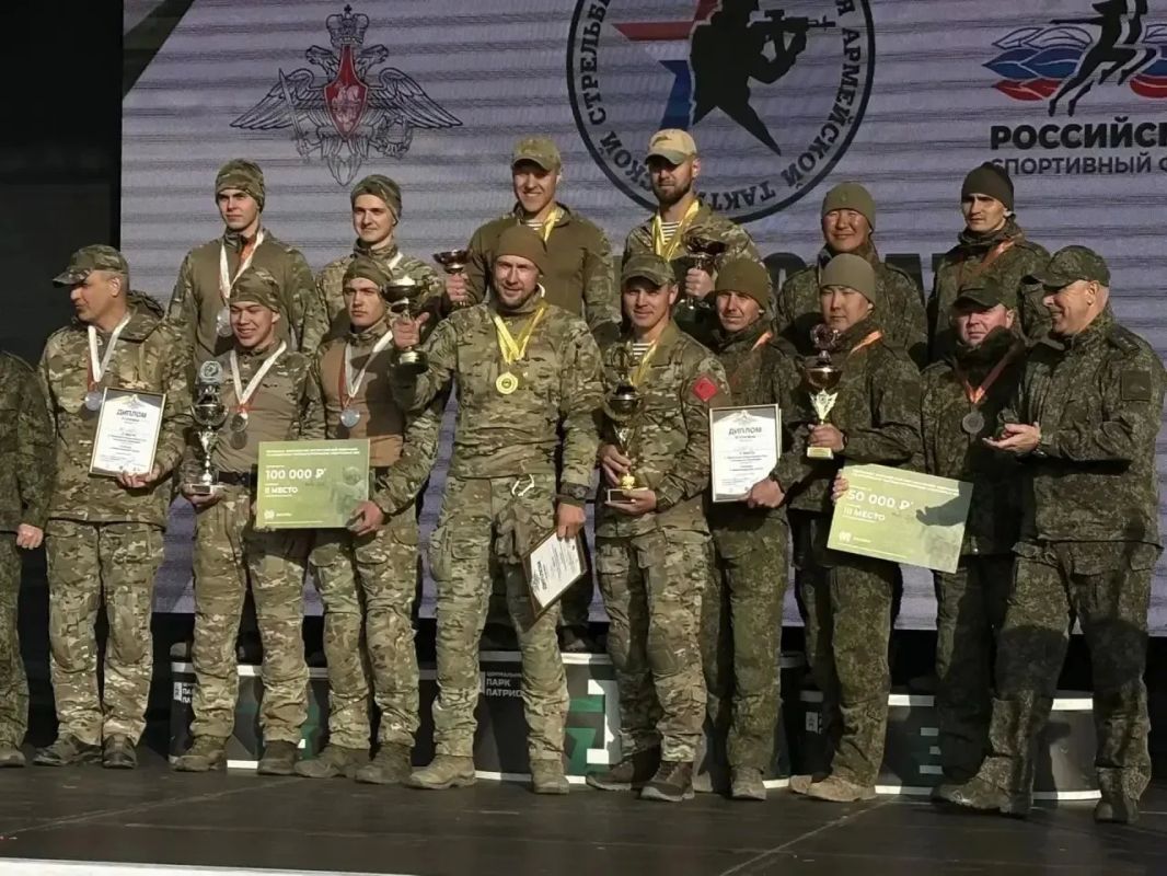 Бурятские спортсмены завоевали три серебра на чемпионате Вооружённых сил России Бурятские спортсмены завоевали три серебра на чемпионате Вооружённых сил России