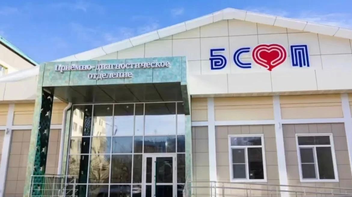 Мэр Улан-Удэ проверил ход строительства новых объектов здравоохранения