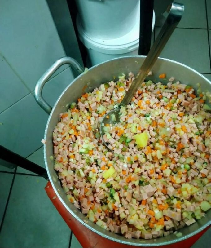 С новогодним теплом: акции помощи бездомным в преддверии праздников