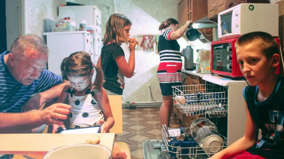 Как пережившему супругу избежать НДФЛ при продаже унаследованной квартиры