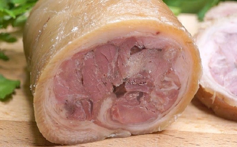 Домашняя ветчина из рульки: как быстро приготовить невероятно сочное мясо